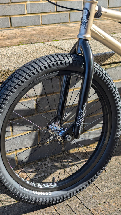 United Bike Co Custom Built AYS (Are you serious) BMX 21" TT Champagne